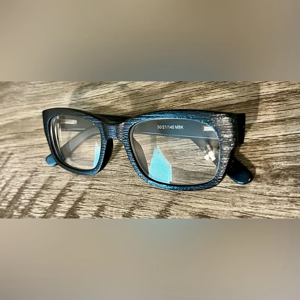 Enhance 3854 50/21/145‎ Black Frame Rectangular Glasses / Carrying Case
